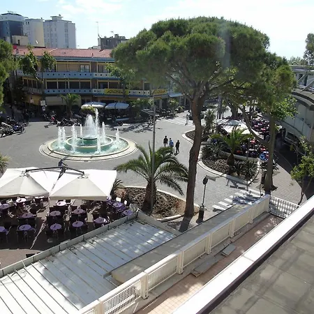 Condominio Antares * Lignano Sabbiadoro